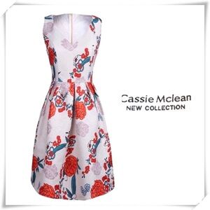 NWT Cassie Mclean Floral Ruffle Dress Red & Ivory